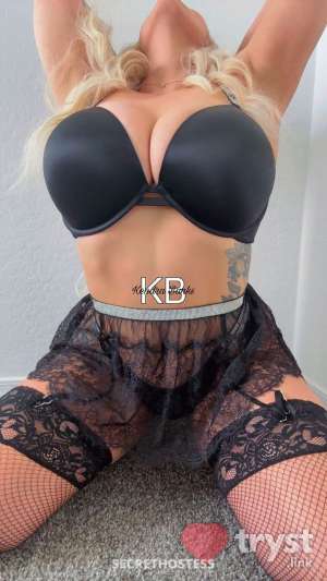 Kendra Banks - More than meets the EYE in Chandler AZ