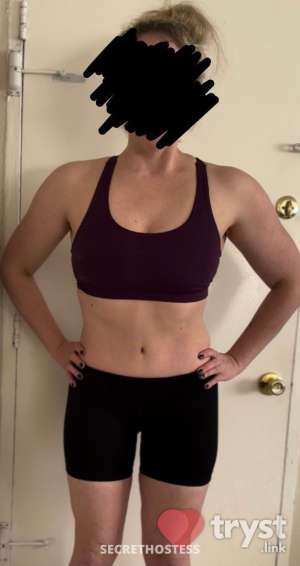 30 year old White Escort in Newark DE Nikki