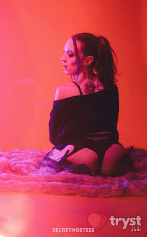 Natalie Sage - CLEs Alt Trans Girl Next Door in Cleveland OH