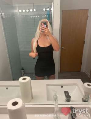 Annika - Your new favorite in Chicago IL