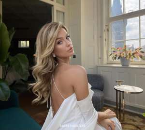 22Yrs Old Escort Blonde B Cup 50KG 170CM Tall Milan in Milan