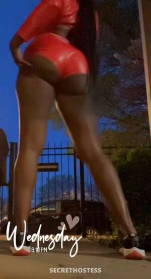 28 year old Escort in Chicago IL Ou call $pecial$ p phat am pu$$y
