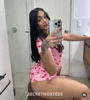 28 year old Escort in Chicago IL Charming I make everything delicious explosion of sensations