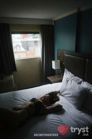 Sydney Lee - Your favourite secret in Vancouver