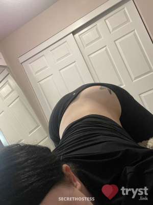 20 year old White Escort in Portland OR Dolce Snow - Blue Eyes + Black Hair + Curvy