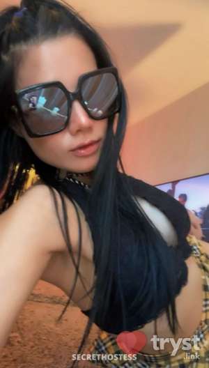 Anna - Beautiful Asian in Schaumburg IL