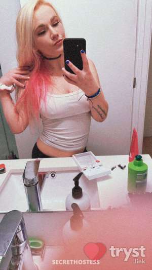 Tiffani Lynn - Sweet &amp; Petite busty Blonde in Philadelphia PA
