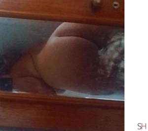 Novinha de 21 anos e muito foguenta in Rio de Janeiro