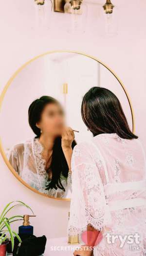 Julia Jones | Part-Time Companion - Latina-Euro Girl Next  in Ottawa
