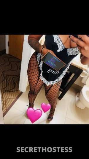EVA LEE _ TiGHT &amp; WET --- party girl in Belleville