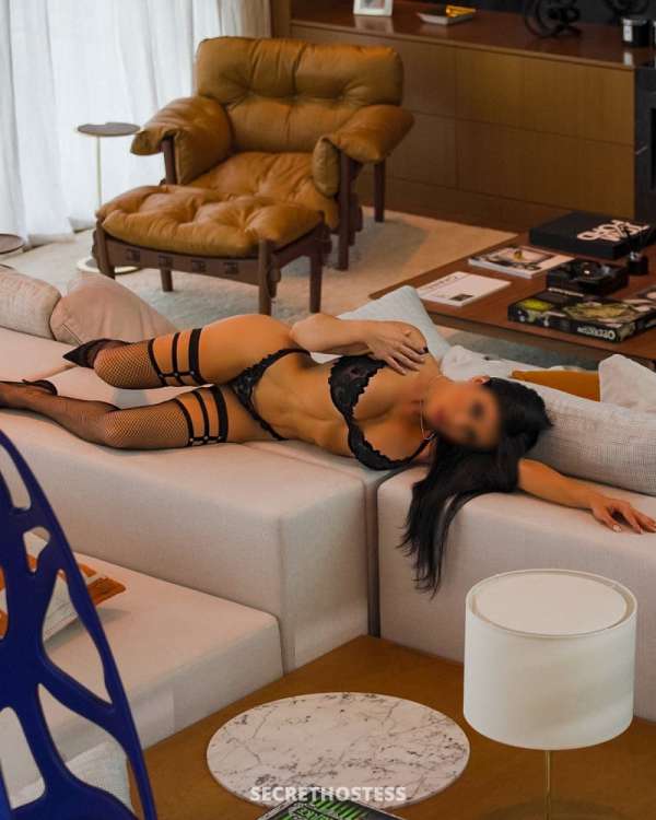 Escort 154CM Tall Fort Lauderdale FL Image - 0