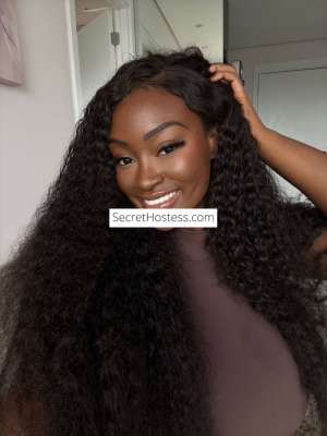 25 year old Brazilian Escort in Edgware Road W2 London Luna - INDEPENDENT - NATURAL BODY - PRETTY FACE - EBONY - 