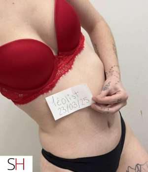 25 year old Caucasian Escort in Val D'Or Nouvelle en ville mes amours