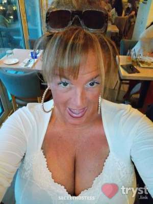 Matureitalianbbw - Tall PLUMP BUSTY Mature in New Haven CT