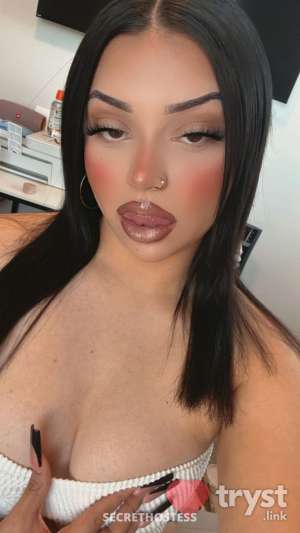 Izzy 20Yrs Old Escort San Fernando CA Image - 4