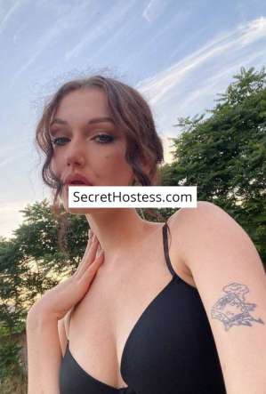 26 year old Caucasian Escort in Milan Mia, Agency