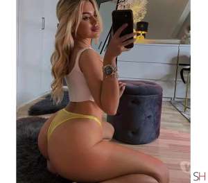 25 year old Escort in Oxfordshire ☑️REAL PICS✔️HOT☑️NAUGHTY✅, Independent