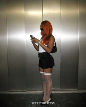 25 year old Escort in Al Wakrah Vikki, escort