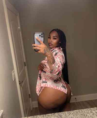 24 year old Escort in Albany CA I’m available for hookup and meetup ???? Text me on xxxx-