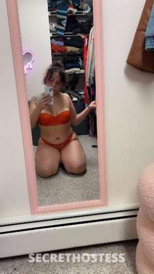 26Yrs Old Escort Warwick RI Image - 1