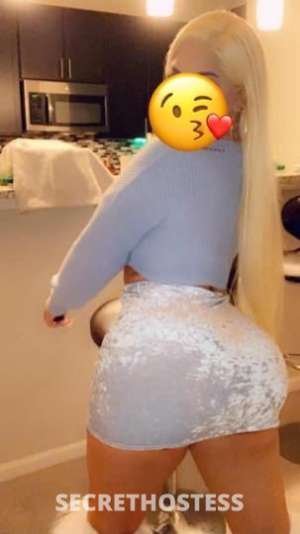 ✨ sweet treat 🍭 perfect in all the right places 😘  in Amarillo TX