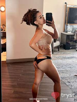 Kamilah - Sexy, Curvy, Elegant Latina in West Palm Beach FL