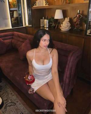 21 year old Indian Escort in Akola Heena, escort