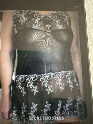 mature lady late 50, Greater Geelong in Geelong