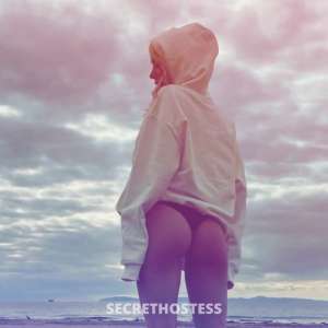 40 year old Escort in Toledo OH only here for a good time not a long time baby