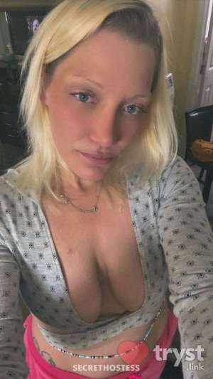 Lisha - Blondebombshell with big booty in Fayetteville NC
