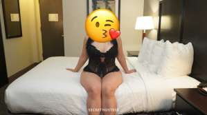 .Uzbek girl available. Located In Brooklyn Bay Ridge .full  in Brooklyn NY