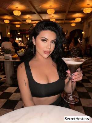 29 year old Mexican Escort in Bakersfield CA Hot ? Latina ? in Bakersfield