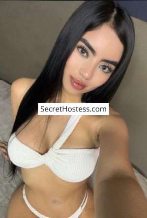 Ayshe, Agency in Doha