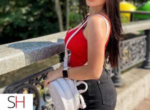 Hot punjabi girl available in Brampton