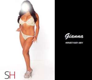 GIANNA  Petite 24 yr Old Young French Polynesian Beauty.  in City of Edmonton