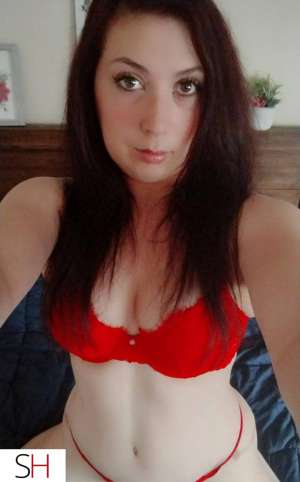 28 year old Caucasian Escort in Ottawa Sexy Wet Hannah Cox is ready for you Inncall &amp; 