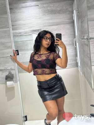 Canelita - Brown Cuban Babe in New York City NY