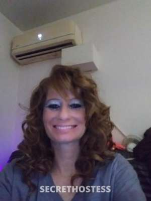 40 year old Escort in Louisville KY a red head that likes to have fun