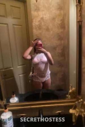 My name is Mami Chula or Chula for short lol... I'm 18 and I in Panama City FL