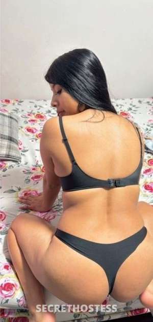 30 year old Latino Escort in Huntsville AL HOLA amor soy karina una chica latina ? hermosa ? sexy 