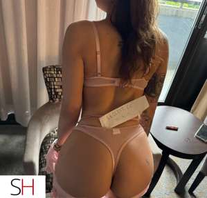 24 year old Caucasian Escort in Mississauga Sabrina new in town