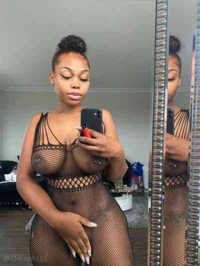 28 year old Escort in Asse Hit me on telegram@kat_Chandler