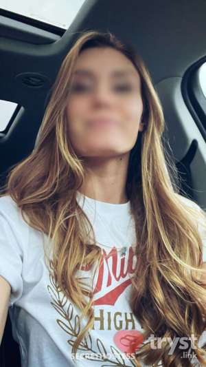 PepperReign - Your all American girl in Santa Barbara CA