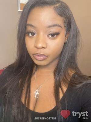 Jasmine - Petite and curvy companion in Arlington VA