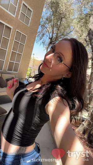 Kit Riley - Not your average good girl in Las Vegas NV