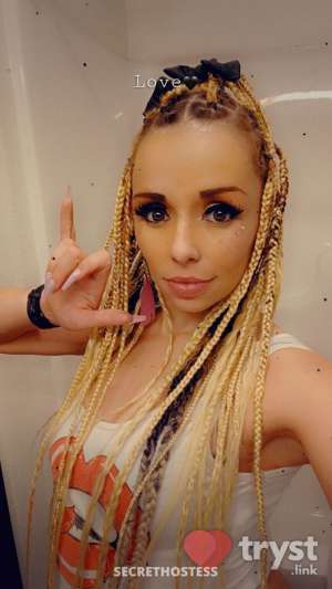 30 year old Escort in Melbourne FL Madison - incall or outcall