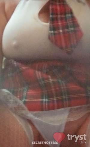 40 year old White Escort in Lincoln NE Ms. Lady Y - Avail today between 1230 and 2