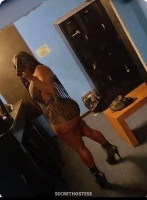 30 year old Escort in Huntsville TX Here for a good time not a long time ! 4'11 thick tight