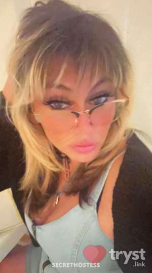 Lisette DuPree - My CURVES COMMAND UR ATTENTION in Scottsdale AZ