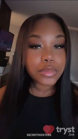 20 year old Escort in Milwaukee WI Amara - Pretty Brown